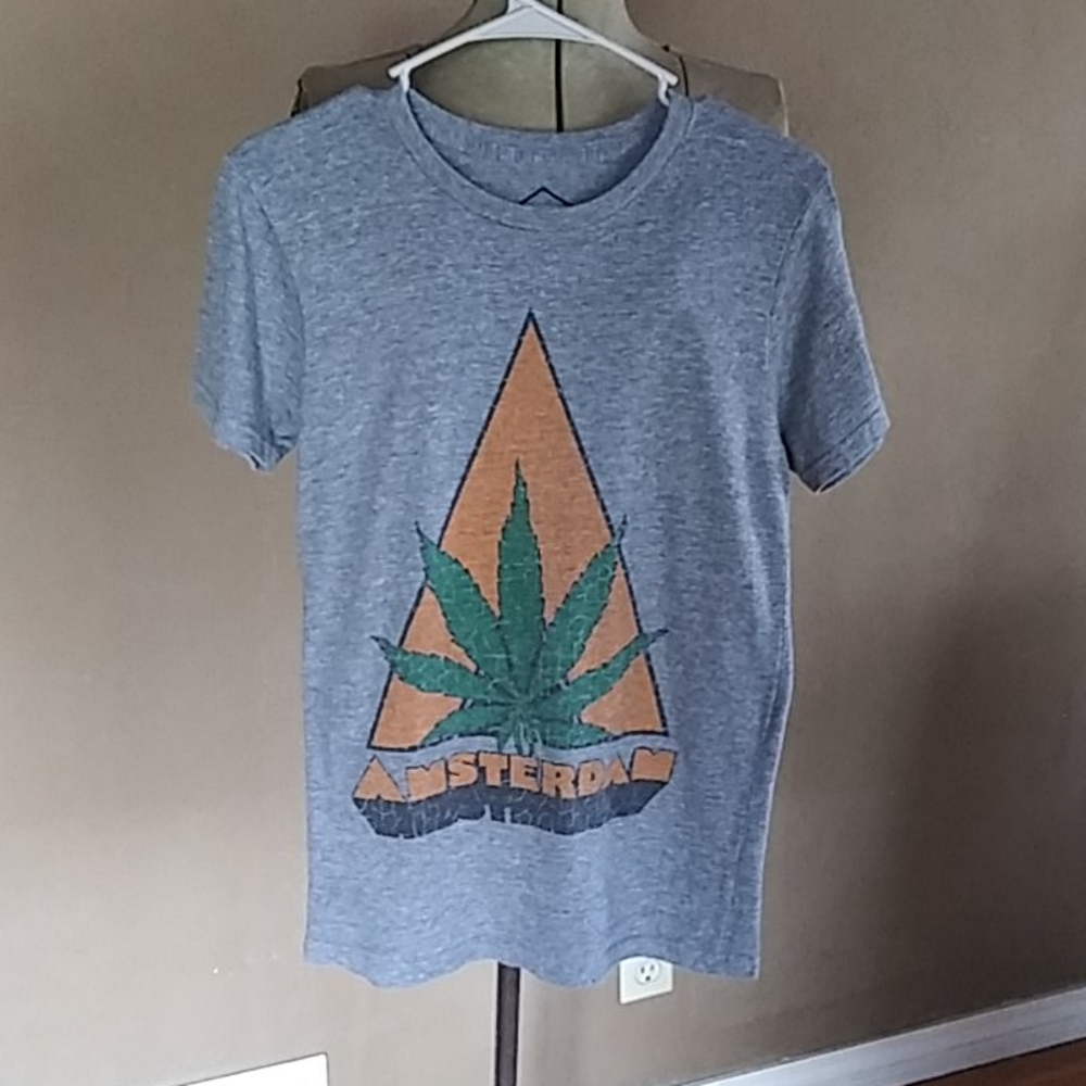 Altru Apparel t-shirt Amsterdam weed mary jane SM